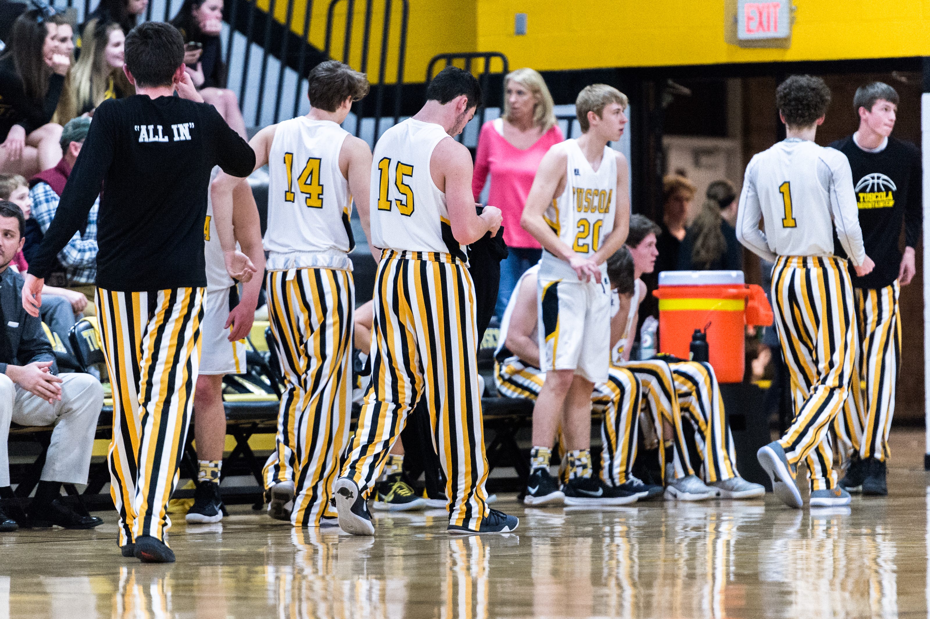 tennessee basketball striped warm up pants